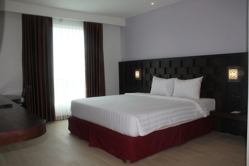 Maguwo Grand Orchid Hotel Yogyakarta מראה חיצוני תמונה